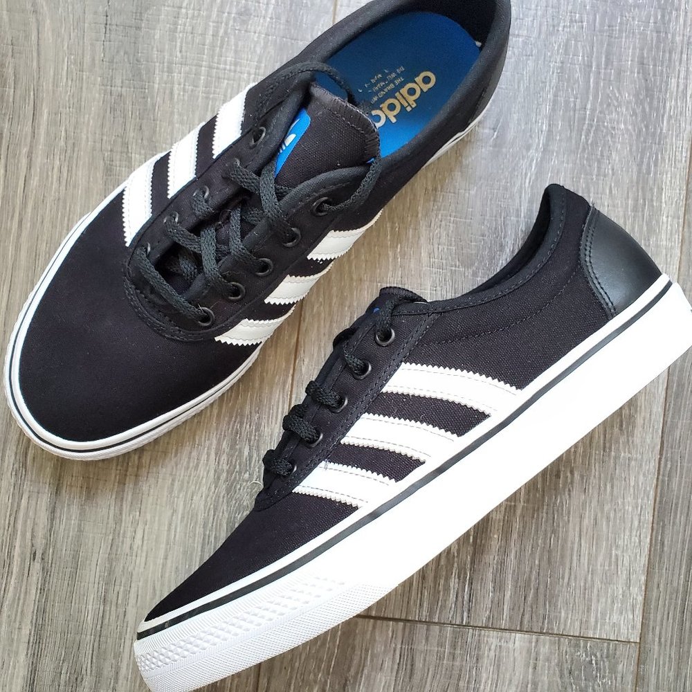 SOLD Adidas Adi-Ease Skate Shoes Black/White Men 9 - Picture 1 of 12